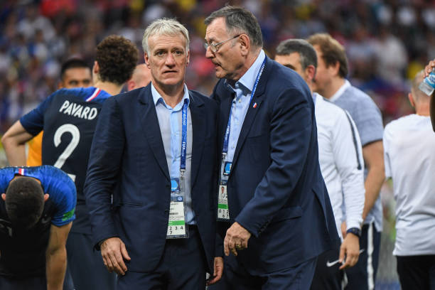 他们在看台 他们在看台