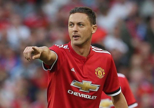 與此相比 與此相比